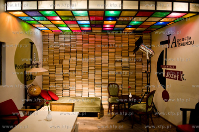Sopot. Restauracja, bar Spoldzielnia Literacka
09.08.2011
fot....