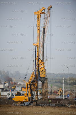 Gdansk. Budowa Trasy Sucharskiego - zadanie II od wezla...