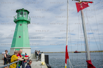 Gdansk. Uroczystosc otwarcia Falochronu Zachodniego...