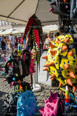 Gdansk. Dlugi Targ. DoMINIk designe - towarzyszacy...