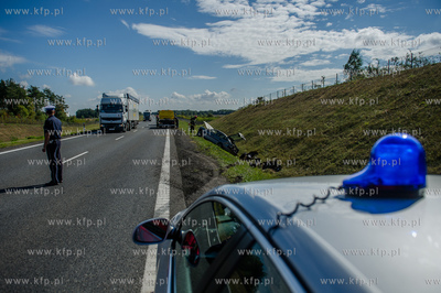 Droga krajowa nr 22 przed Czluchowem. Wypadek auta...