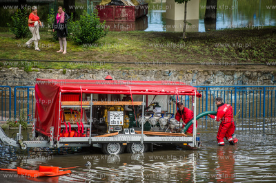 Gdańsk. Skutki silnych opadow, które przeszły nad...