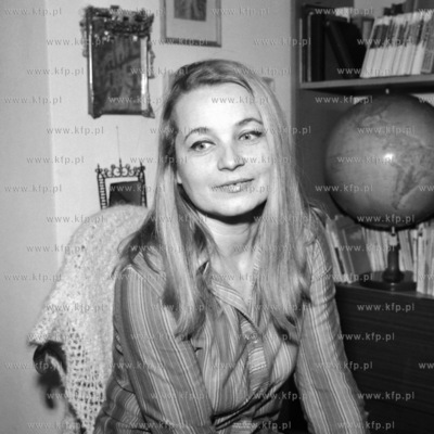 Teresa Ferenc - poetka. Debiutuje w roku 1962 na lamach...