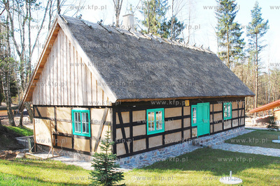 Centrum Edukacji i Promocji Regionu w Szymbarku.  13.04.2007...