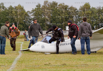Pruszcz Gdanski, zawody na celnosc ladowania o puchar...