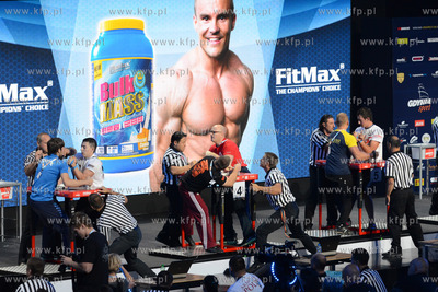 Gdynia. Hala widowiskowo - sportowa. Mistrzostwa Swiata...