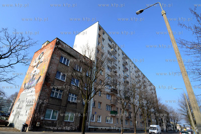 Gdynia Srodmiescie o dzielnica Portowa. Nz Stara kamienica...