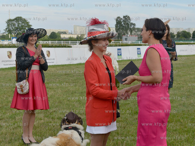 Konkurs Modowy na najlepszy kapelusz rozganizowany...