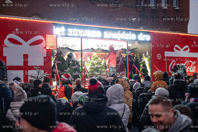 Świateczna cieżarówka Coca-coli na Jarmarku Bożonarodzeniowym...