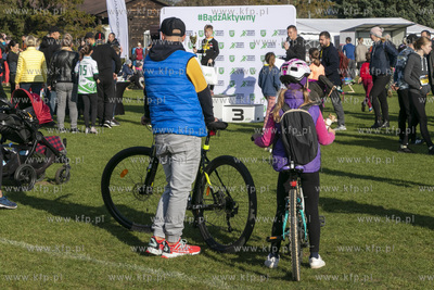 Pierwszy w Polsce bieg przez dmuchane mega przeszkody...