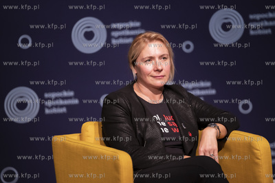 Teatr Atelier. Sopockie Spotkania Kobiet. Nz. Dorota...