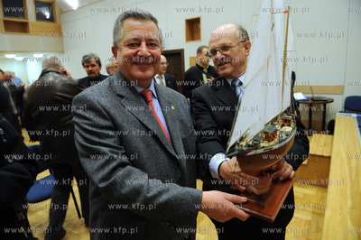 Miasto Gdańsk odkupiło żaglowiec General Zaruski....