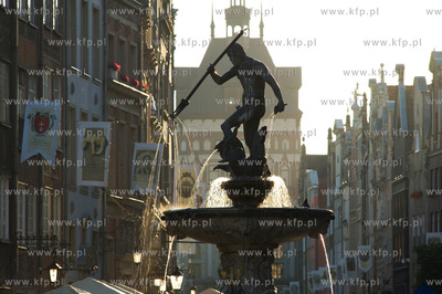 Gdansk, fontanna Neptuna na Dlugim Targu.
2.07.2009
fot....