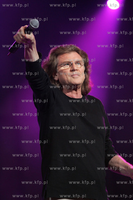 Sopot, Opera Lesna. TOP TRENDY 2005 KABARETON. Na zdjeciu...