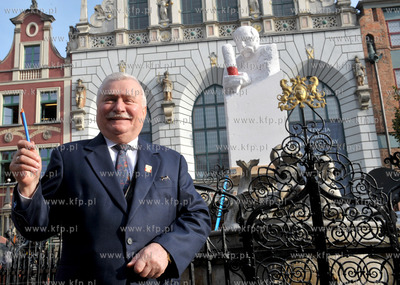 Gdansk, Dlugi Targ. Z inicjatywy Pawla Adamowicza,...