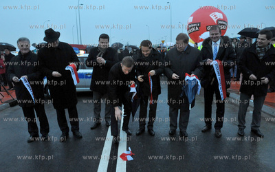 Gdansk. Uroczyste oddanie do ruchu Trasy W-Z laczacej...