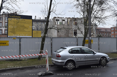 Gdańsk. Budowa apartamentowcow w kwartale ulic. Osiek,...