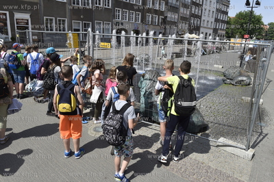 Gdańsk. Remont fontanny Czterech Kwartałów na ul....