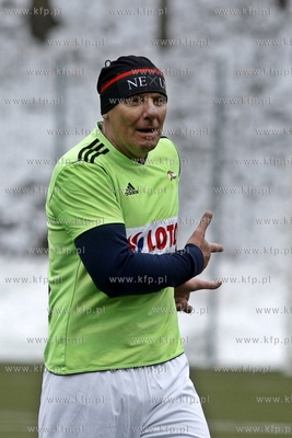 Gdansk. Boisko przy ul. Traugutta.  Sylwestrowy mecz...