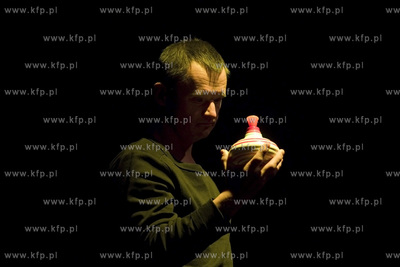 Świat Mało Znany. Przegląd teatralny grupy Im Plus...