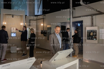 Oprowadzanie dziennikarzy po wystawie stałej MIIWŚ.
08.07.2024
fot....