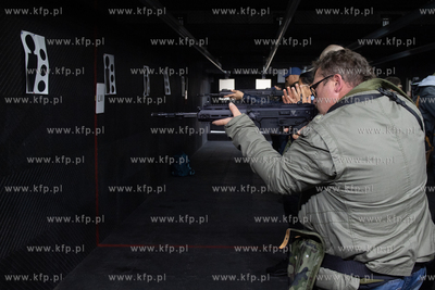 Akademia Marynarki Wojennej w Gdyni. Trenuj w wojskiem...