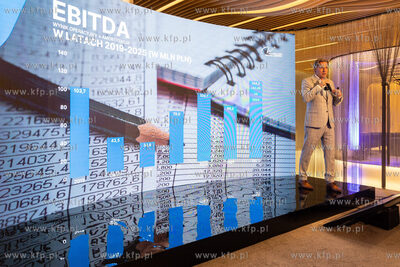 Port Lotniczy Gdańsk im. Lecha Wałęsy. Nz. Konferencja...