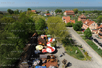 Frombork, Stare Miasto. Ul. Rybacka, port rybacki oraz...