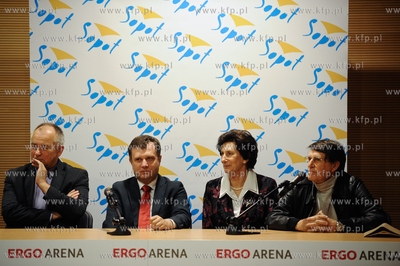 Gdansk. Ergo Arena.Konferencja prasowa Delegacji Miedzynarodowej...