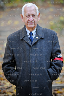 Gdansk. Cmentarz Srebrzysko. Zywa lekcja historii,...