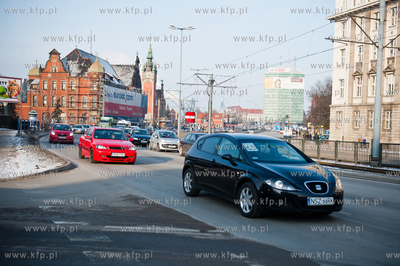 Gdansk. Protest kierowcow przeciwko rosnacym cenom...