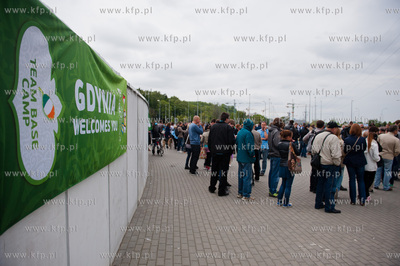 Gdynia. Stadion Miejski. Otwarty dla publicznosci trening...