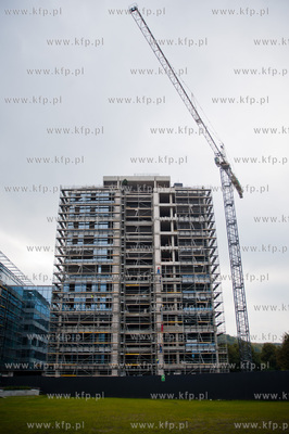 Gdansk. Biurowiec Olivia Business Center. Budowa kolejnego...