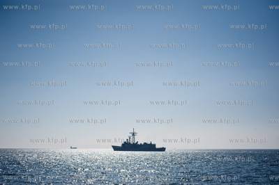 Gdynia. Oksywie. Port Marynarki Wojennej. Fregata rakietowa...