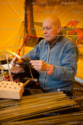 Gdansk. Targ Weglowy. V Festiwal Temparatury im. Fahrenheita.
Nz...