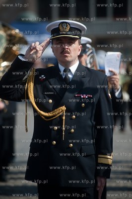 Gdansk. Targ Weglowy. Wielki Festyn Rodzinny, swietujacy...