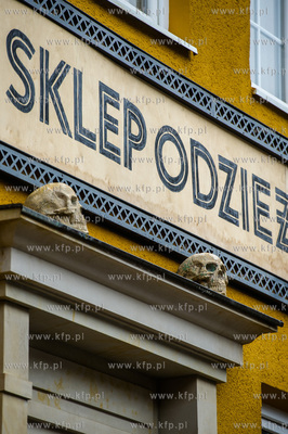 Gdansk. Odnowione fasady kamienic przy ulicy Szerokiej.
09.02.2015
fot....