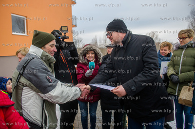 Gdańsk. Ujeścisko. Przekazanie kluczy pierwszym lokatorom...