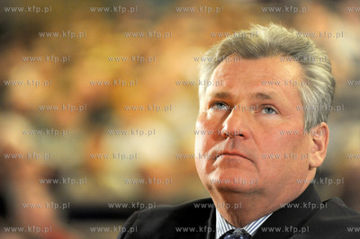 Gdansk. Konferencja W przededniu wielkiej zmiany. Okragly...