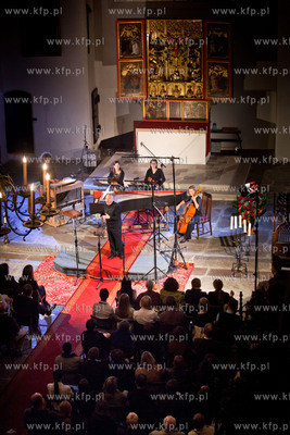 V Festiwal Goldbergowski. Idea nadrzedna Festiwalu...