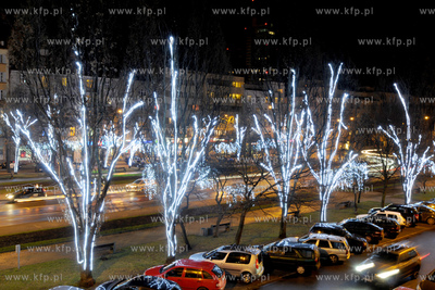 Iluminacje swietlne na Skwerze Kosciuszki w Gdyni....