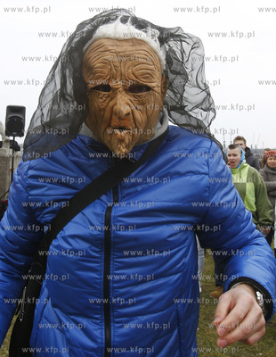 Przed Muzeum Narodowym w Szczecinie, na Wałach Chrobrego...