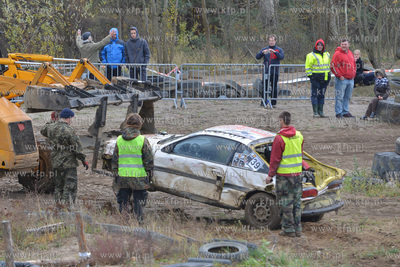 ZYWE TRUPY GRASOWAŁY W KOLIBKACH. Kolejna 14. juz...