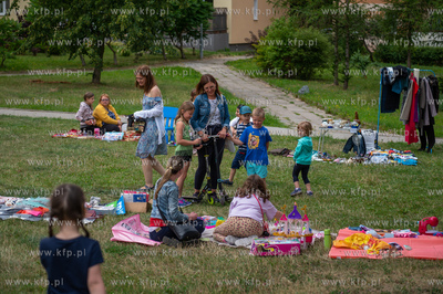 Pchli Targ w dzielnicy Piecki-Migowo. 31.07.2022 fot....