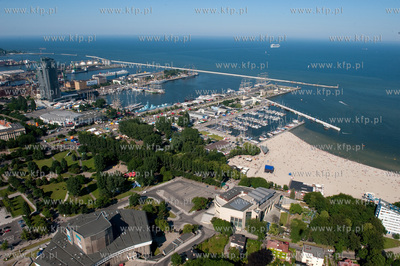 Tall Ships' Races 2009 w Gdyni z lotu ptaka. Zlot Wielkich...
