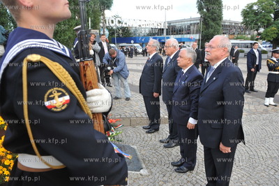 Spotkanie prezydentow Grupy Wyszehradzkiej. Ceremonia...