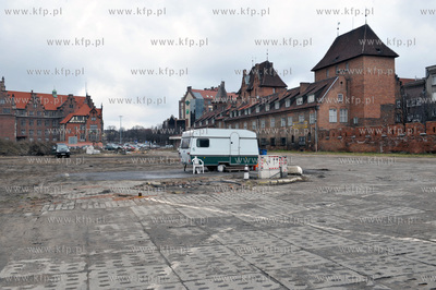 Rozpoczecie budowy Teatru Szekspirowskiego w Gdansku....