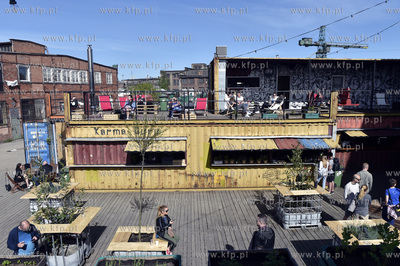 Teren byłej Stoczni Gdańskiej. 100cznia to kulturalno-gastronomiczne...