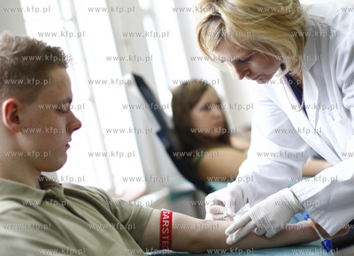 Gdansk. Zespol szkol hotelarsko gastronomicznych. Uczniowie...