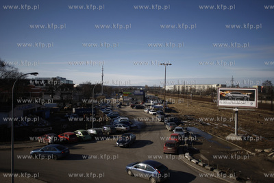 Gdansk. Fragment ul Dmowskiego widziany z wiadukty...